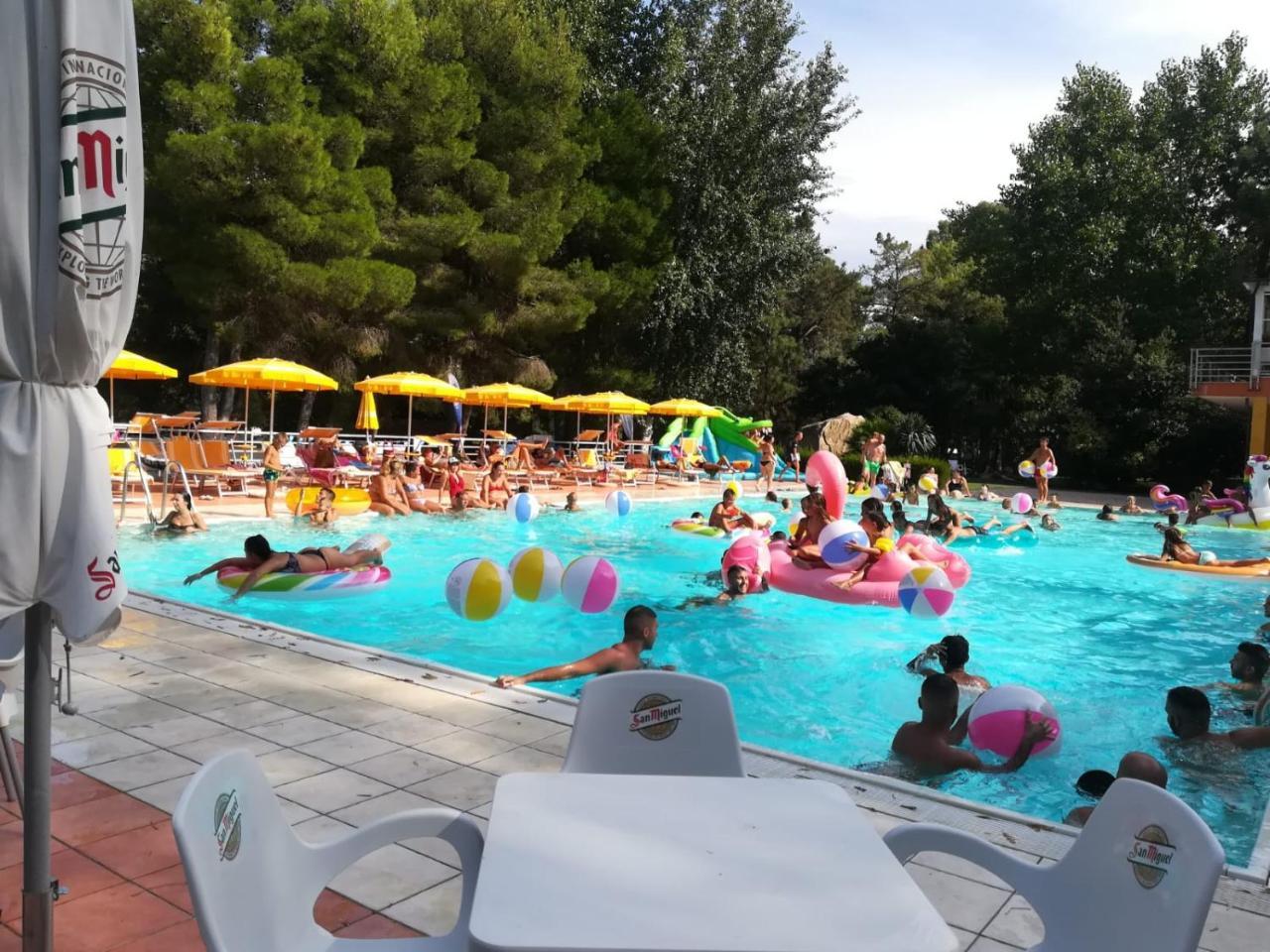 Villaggio Camping Golfo Di Arzachena Cannigione Buitenkant foto